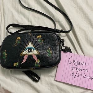 Coach pyramid eye crossbody gently used